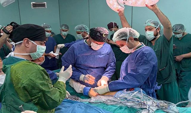 DEÜ’de menisküs cerrahisinde Türkiye’de bir ilk gerçekleşti